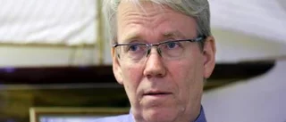 Roslund förstår inte brådskan
