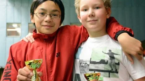 Kasper Pelli och Jesper Burman från Piteå vann dubbeln i sammanslagna klassen HDU15-HDU13-15.