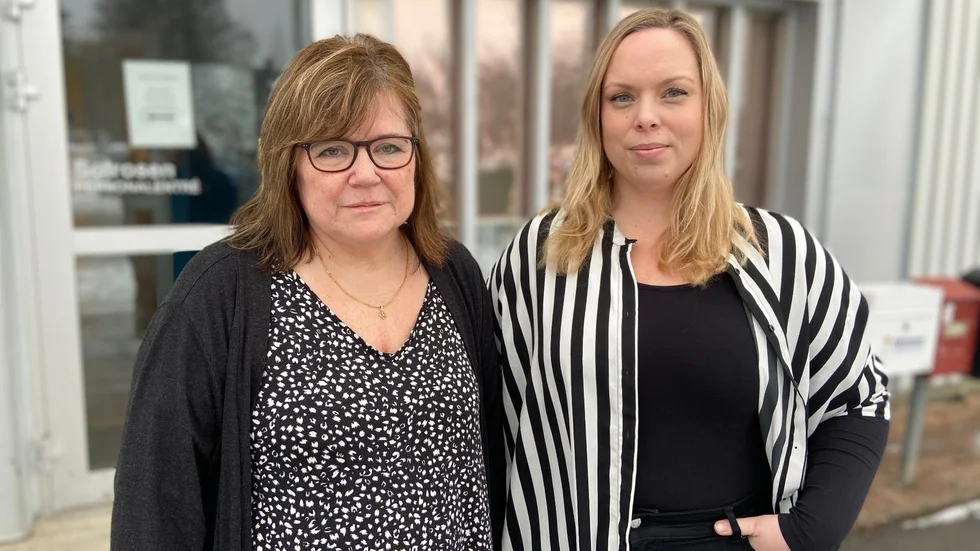 Bittan Ekström-Jonsson och Lotten Röjerås är kvinnofridsrådgivare på Solrosen kvinnojour i Östervåla.