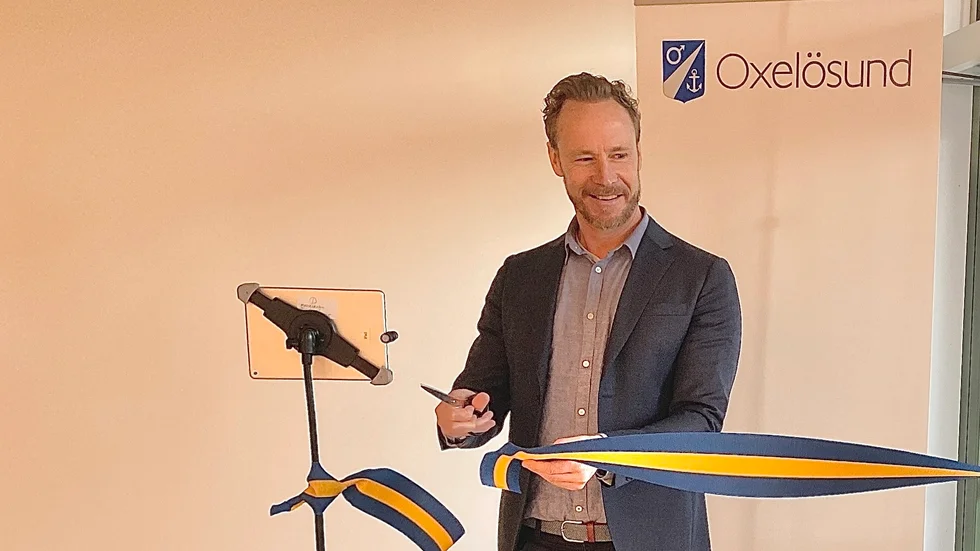 Vård- och omsorgsnämndens ordförande Linus Fogel (S) berättar att de planerar hembesök hos kommuninvånare över 80 år som inte har hemtjänst eller dylikt.