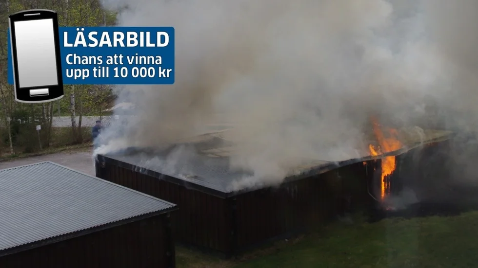 Garagelängan totalförstördes i branden på lördagen.