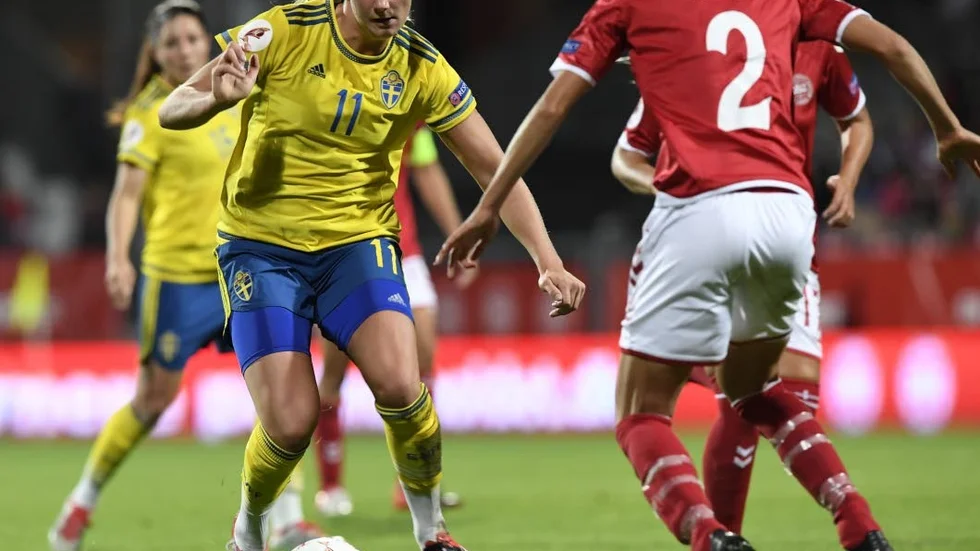 U20-VM. LFC-anfallaren Stina Blackstenius ska försöka skjuta Sverige till framgångar i Papua Nya Guinea.