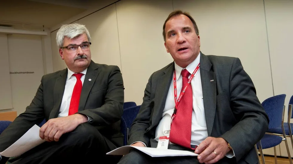 Har inte glömt. När Stefan Löfven nu vill ha uppslutning för en lite stram positionsförflyttning så bör ombuden ägna en minnestanke åt alternativen.