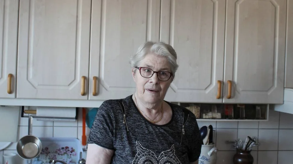 Har koll på läget. Ulla Johansson på Hyttvägen i Finspång är en av de där människorna som gör samhällen till ett samhälle.