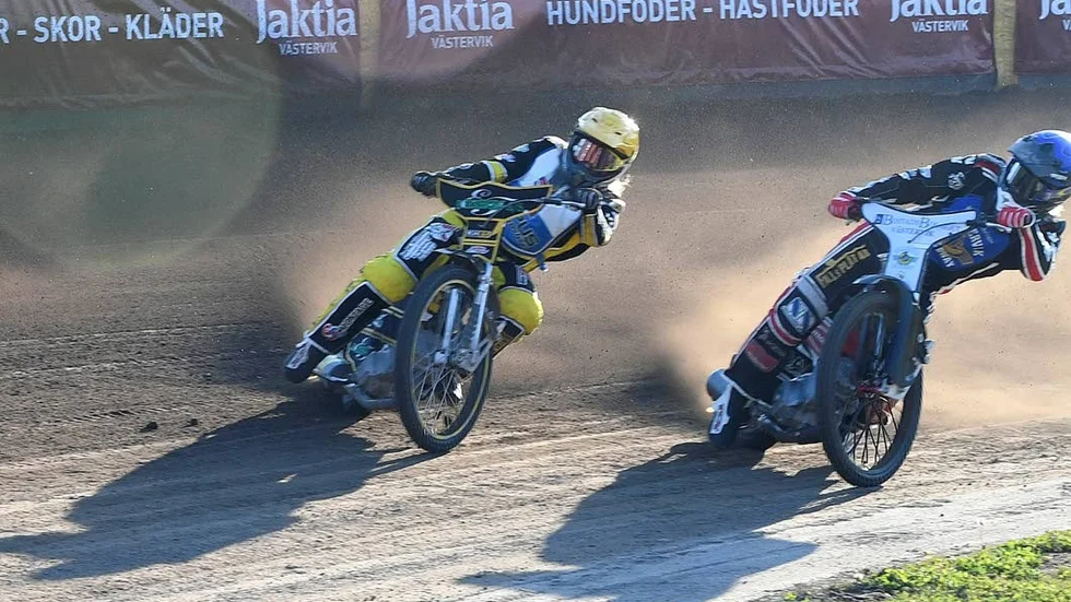 Kenneth Hansen.