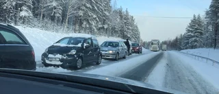 Långa köer på E4: ”Beror inte på olyckan”