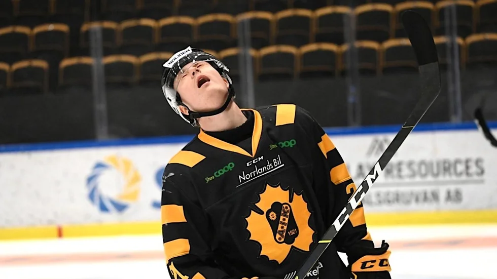 Oscar Nilssons Skellefteå AIK föll i toppmötet mot Södertälje.