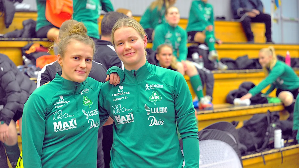 Ebba Boudin  och My Mettävainio Berglund ser fram emot spel ännu ett hack hägre upp i seriesystemet.