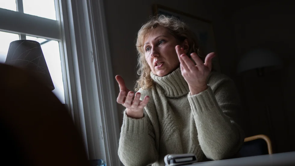 Motalabon Ilona Kuzenkova berättar om känslorna kring att Ryssland invaderat hennes hemland Ukraina. Hur hon inte förstår varför det ukrainska folket ska drabbas.