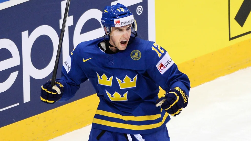 Välförtjänt. Joakim Lindström blev årets Guldpucksvinnare.