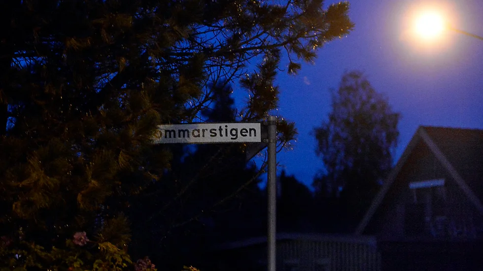 BROTTSGATAN. Sommarstigen på Morö backe i Skellefteå.