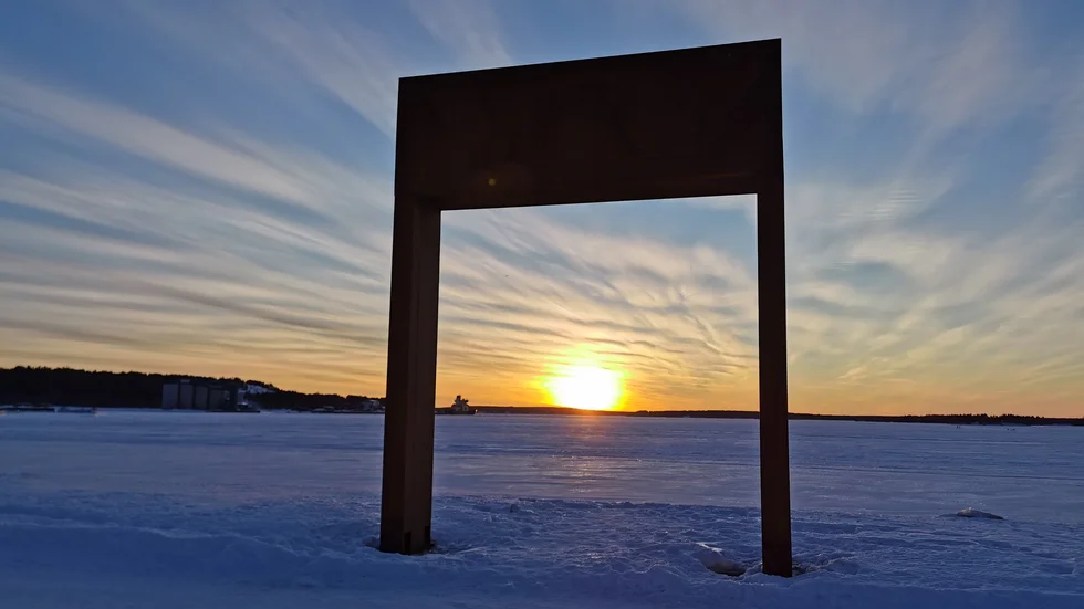 Soluppgång, Södra hamn