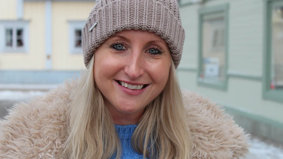 Anna Sjögren flyttade till Skänninge och öppnar butik på Stora torget. "Det känns som att Skänningeborna uppskattar att det händer något."