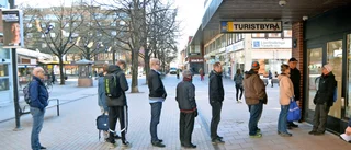 Kö när Skellefteå AIK-biljetterna släpptes på förmiddagen