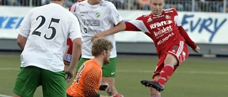 Se bilderna från matchen