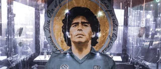 Maradonas bilar och cigarrer på auktion