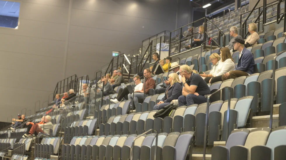 Rosvalla Arenor klarar de nya modifierade publikrestriktionerna i A-hall och stora ishallen. 