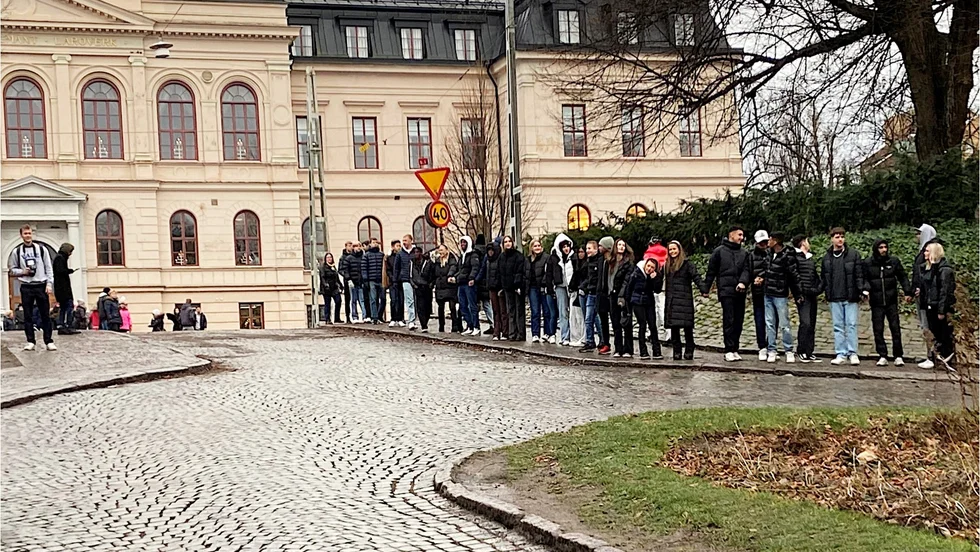 Här började kedjan: Vid De Geergymnasiet i Norrköping.