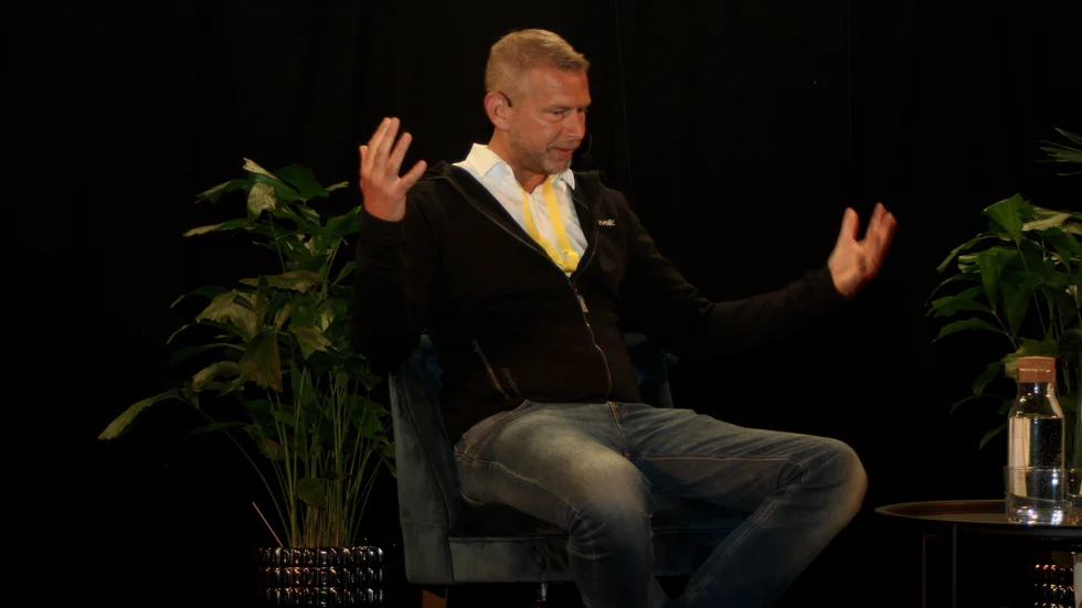 Ett problem som Peter Carlsson lyfter är att konkurrensen nu hårdnar om de metaller som behövs till batteriproduktionen.