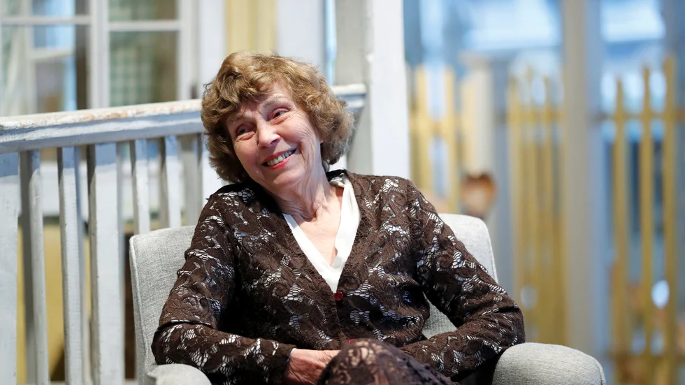 Marianne von Baumgarten-Lindberg tog emot Svenska Förläggareföreningens Hederspris 2021 på Junibacken i Stockholm.