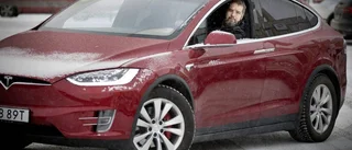 Mikaels Tesla tappade 400 000 i värde över en natt