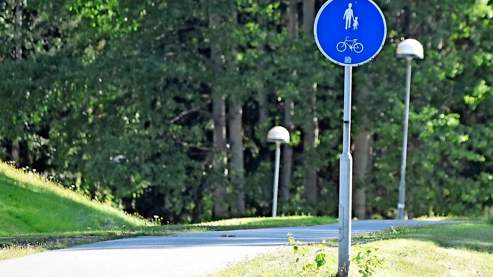 Ny cykelväg byggs vid Klockarbergstvägen.