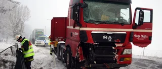 Trafikolycka på riksväg 50