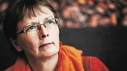 Hotell- och restaurangfacket kongressar i Stockholm 18-21 november. Ella Niia (bilden) förväntas bli omvald som förbundsordförande. Kongressen gästas även av S-ledaren Håkan Juholt.