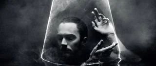 Editors tappar sin identitet