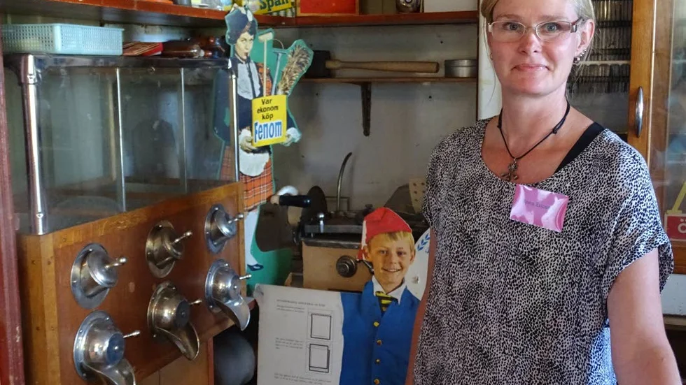 Anna Ericsson i den gamla lanthandeln.
