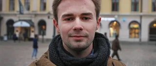 Manifestation mot sänkt studiebidrag idag