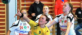 Lejonen röt till i handbollsderbyt