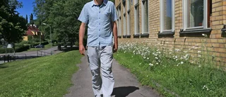 Han tar ställning mot rasism