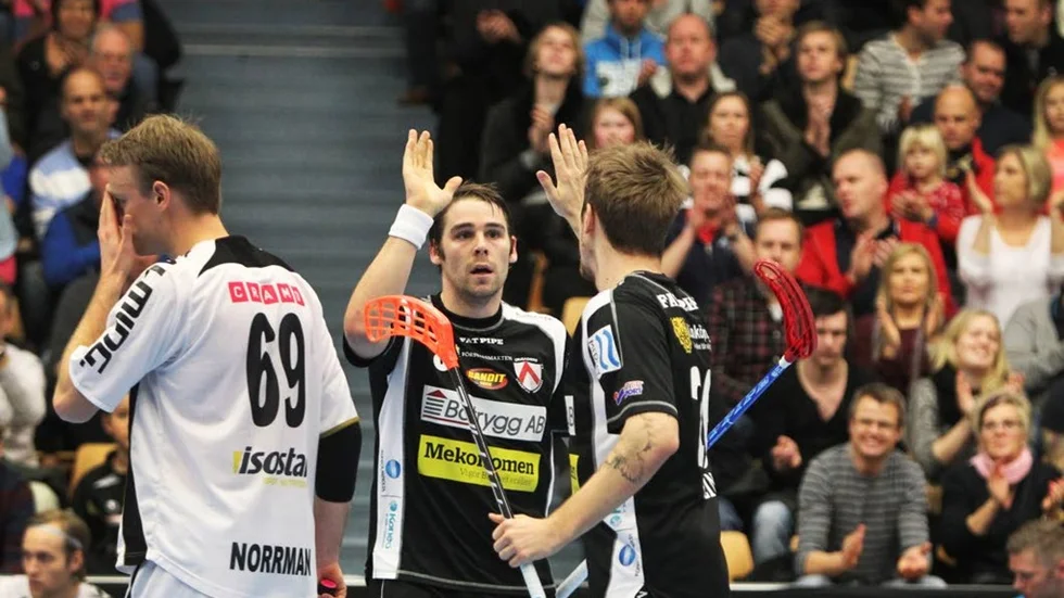 Martin Karlsson och hans Linköping IBK kan få in en landslagscenter till hösten.