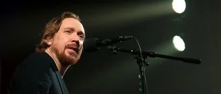 Lasse jobbar hela vägen