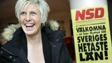 "Exsambon drog hit mig. Sedan blev jag kvar och är inte längre flyttbar. Årstiderna här är så fina och folket. Jag hade längre velat flytta", säger Tina Persson, 45 år, hälsoinspiratör. Hon kommer ursprungligen från Värmland.