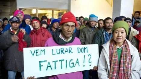 Så här såg det  ut i fjol när utländska bärplockare protesterade mot usla löner och odrägliga levnandsvillkor.    FOTO: Kurt Engström