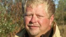 Ulf Blombäck medger att par- tiet har gjort fel - men hoppas slippa betala  18 000 kronor.