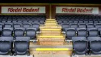 Boden arena har blivit nackdel Boden. Satsningen på konserter misslyckades och nu kan bara kommunen rädda Arenaboalget från konkurs. FOTO: Göran Ström