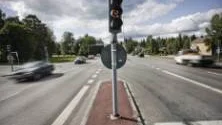 Så länge trafikljuset på Bergnäset är trasigt kommer det att blinka gult för att varna att det är ur drift. FOTO: simon eliasson