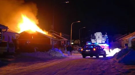 När räddningstjänsten kom fram till villan varden redan övertänd. Foto: adam dahlberg