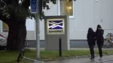 Mörka moln har tornat upp sig över Banvekets regionkontor i Luleå. Sammanslagningen med Vägverket kan innebära en                    flytt till Umeå. FOTO: Pär Bäckström