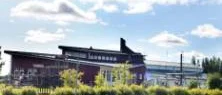 48-åringen återvände med kniv till skolan