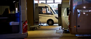 Stora skulder i campingkraschen