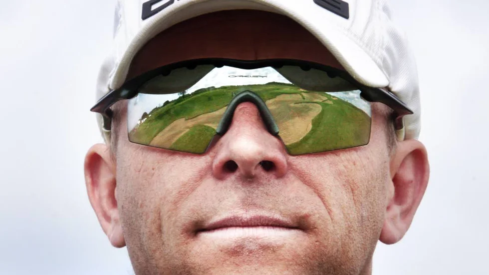 Stortrivs. Fredrik Ahlsén gillar att någon gång per säsong återvända till sitrt gamla jobb som caddie på Europatouren. Den här veckan är han nere i Malmö för Nordea Masters.