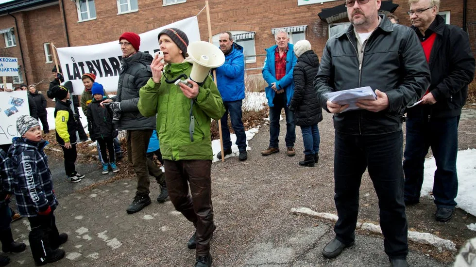 SKOLSTRID. Beslutet om skolan i Pajala har varit uppslitande. Nu tar den sannolikt en ny vändning. Den här bilden är från ett annat tillfälle.