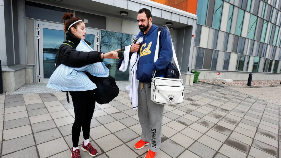 Skilda vägar? Luleåtränaren Jens Tillman och nyckelspelaren Katie Bussey kan gå åt olika håll.