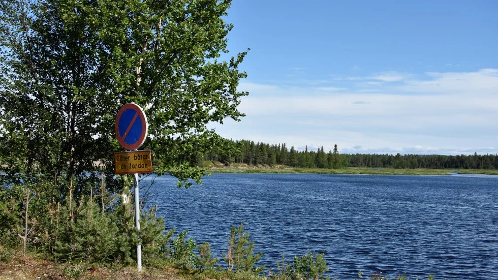 Platsen för försvinnandet. Vid sjön Pirttilahti, en del av Torneälven, sågs den försvunna mannen senast.