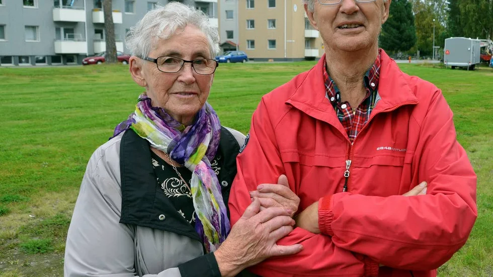 Många tjänsteår. Irma Larsson, klass 1-3 på Parkskolan, och Göran Ahlman, klass 4-6 Lundagårdsskolan. " Vi har mött många elever genom åren", säger bägge.