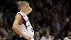 Den förre Plannjaspelaren Jonas Jerebko gör stor succé som proffs i Italien. Nu ska han leda sitt lag Angelico Biella till framgång i slutspelet. Sedan väntar en USA-resa och kanske också NBA och ännu ett stort kliv i karriären.